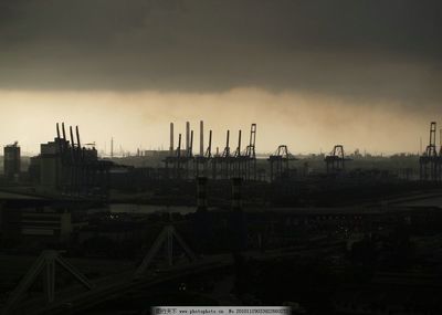 暴風席卷旅游業 國內旅游經營服務的新挑戰